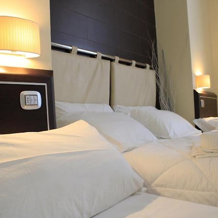 Hotel Ferdinando II Napoli Dış mekan fotoğraf