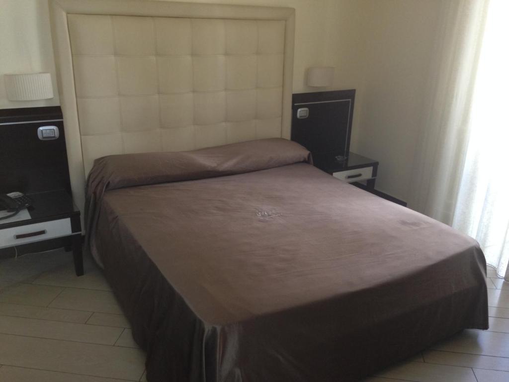 Hotel Ferdinando II Napoli Dış mekan fotoğraf